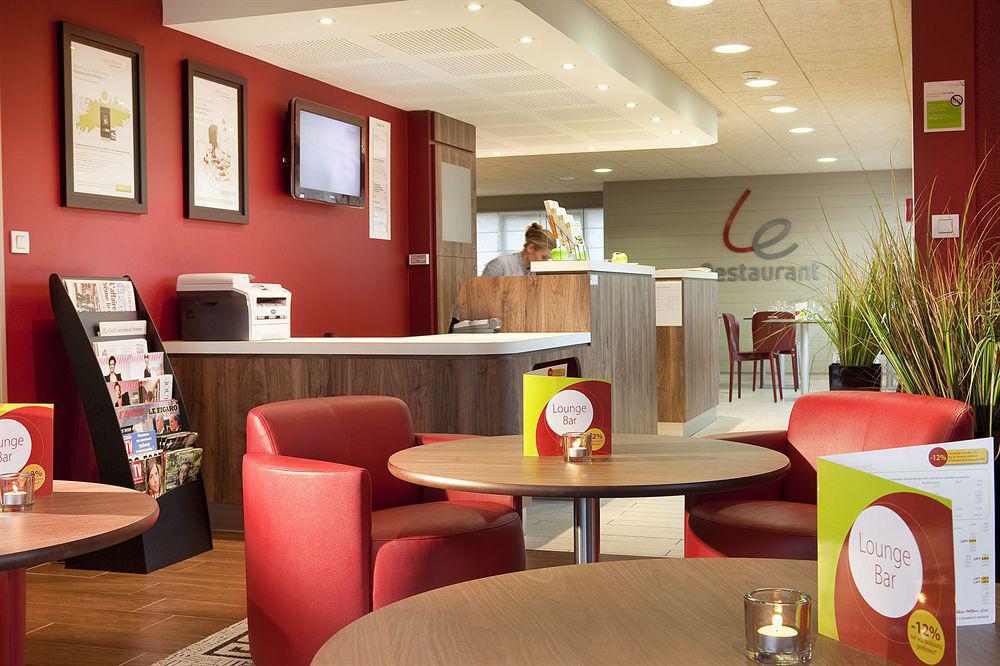 Campanile Nature - Dreux Restoran fotoğraf